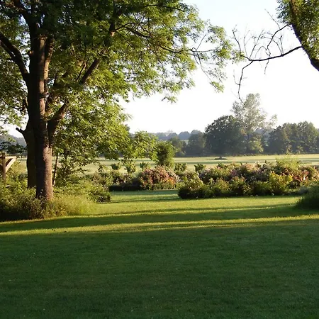 Gutshaus Gross Siemen Kropelin