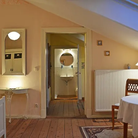 Apartment Gutshaus Gross Siemen *