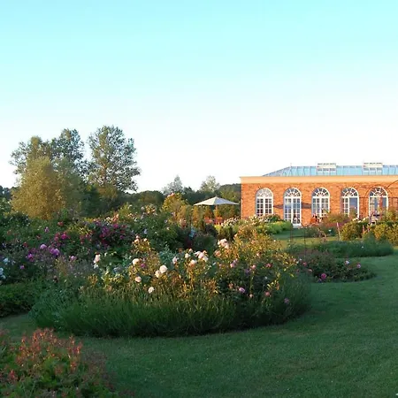 Gutshaus Gross Siemen *